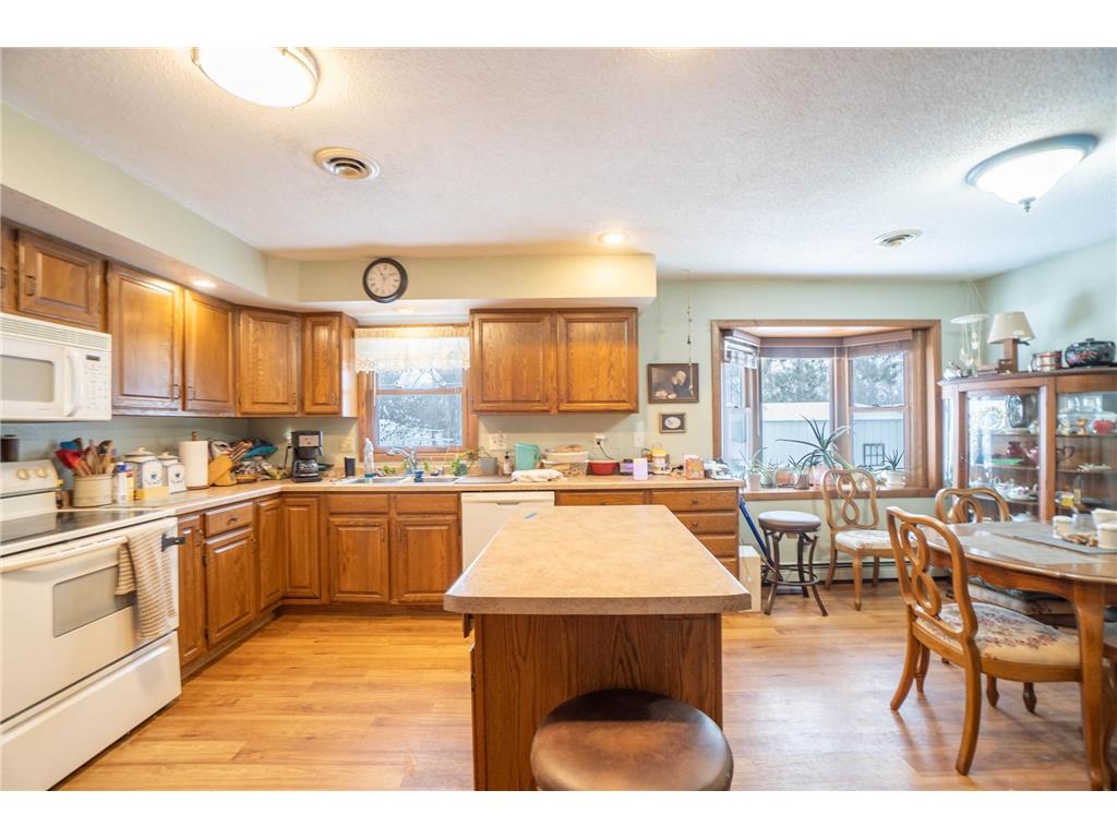 332 4th Street NW Perham MN 56573 6823582 image10