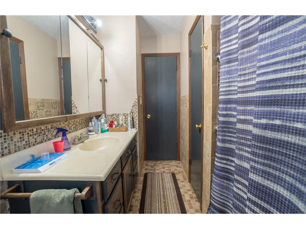 332 4th Street NW Perham MN 56573 6823582 image19