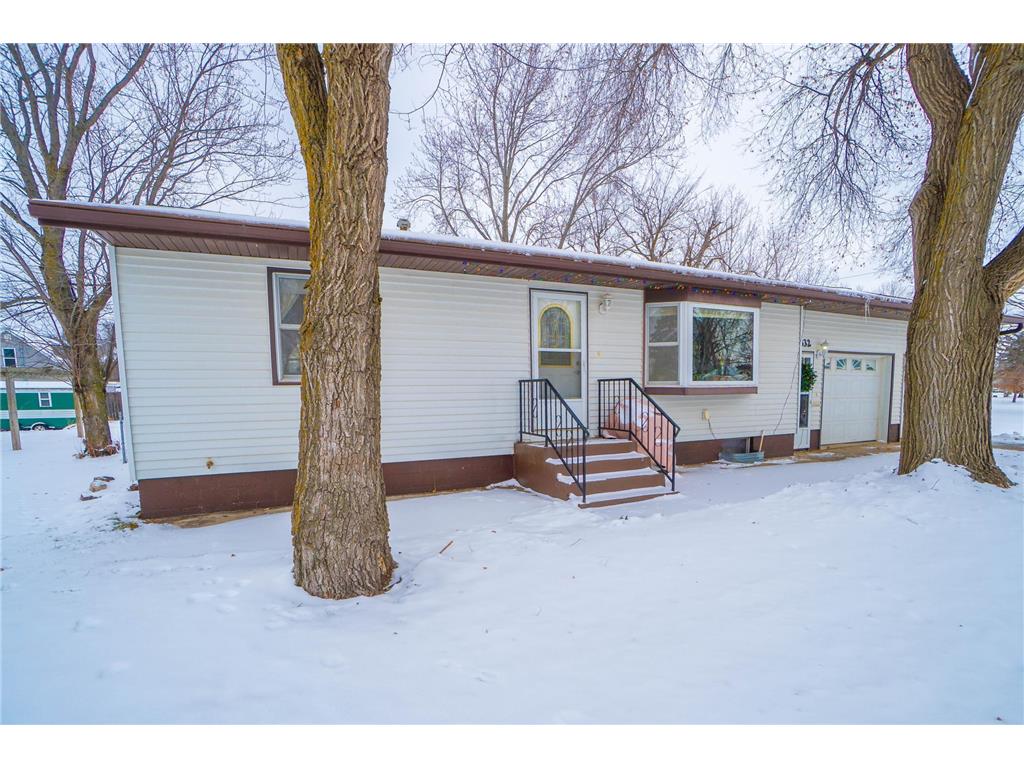 332 4th Street NW Perham MN 56573 6823582 image2