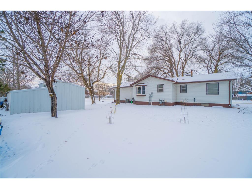 332 4th Street NW Perham MN 56573 6823582 image4