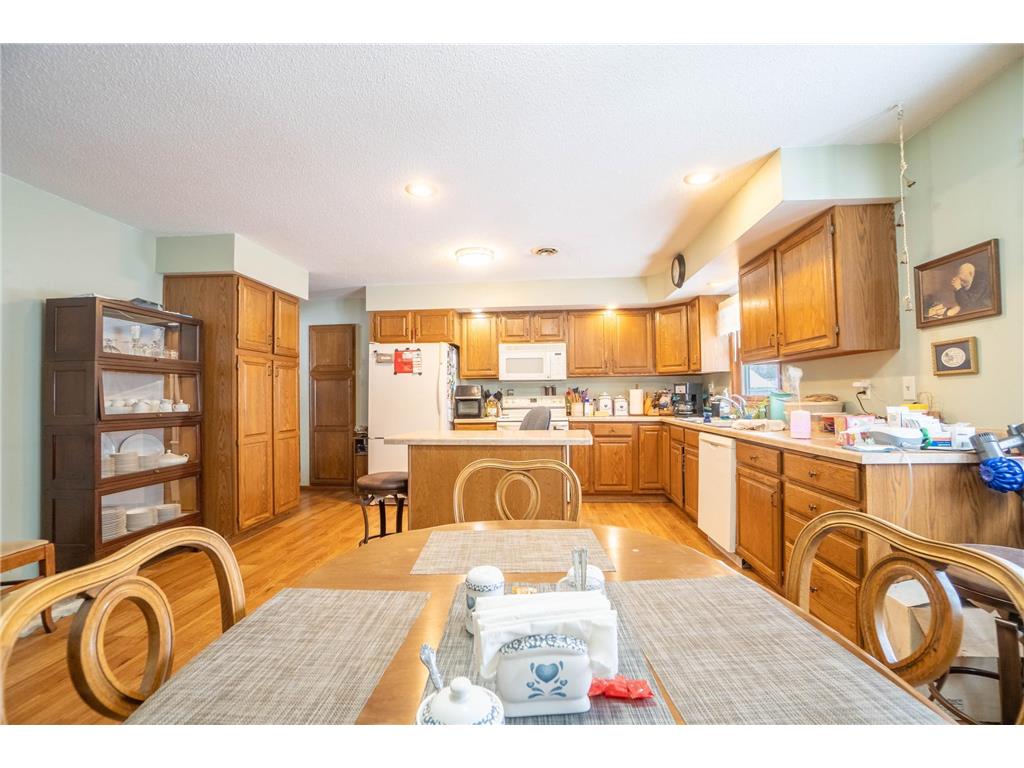 332 4th Street NW Perham MN 56573 6823582 image8