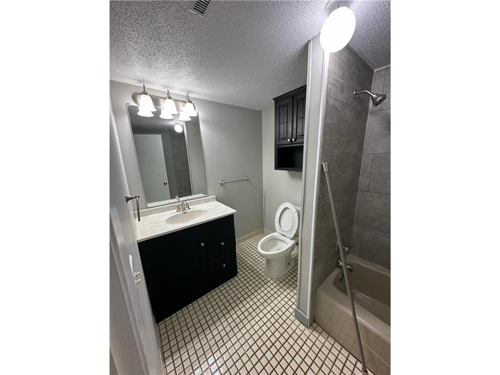 332 E Pleasant Avenue Ellsworth WI 54011 6734749 image27