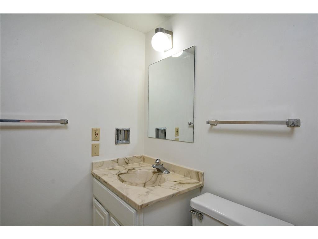 3320 Louisiana Avenue S #106 Saint Louis Park MN 55426 7048874 image16