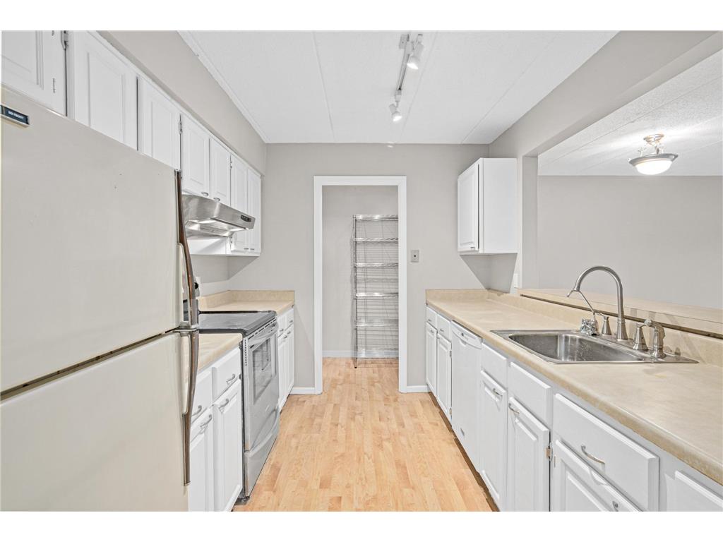 3320 Louisiana Avenue S #112 Saint Louis Park MN 55426 6815021 image12