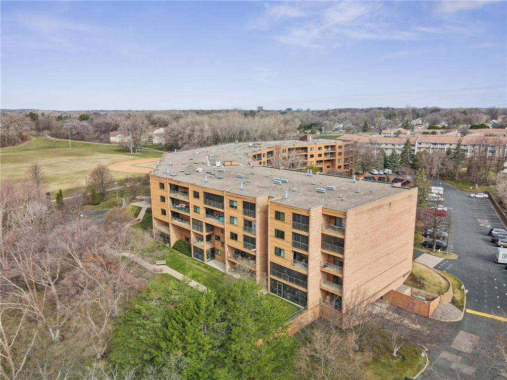 3320 Louisiana Avenue S #402 Saint Louis Park MN 55426 7085969 image25