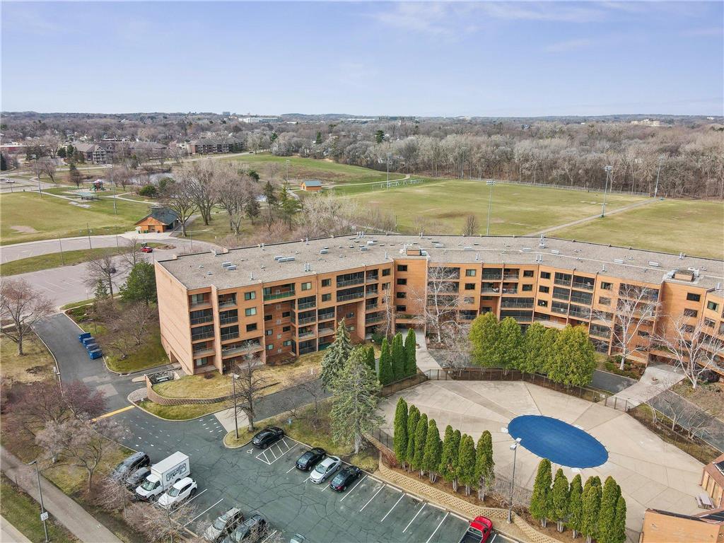 3320 Louisiana Avenue S #402 Saint Louis Park MN 55426 7085969 image5