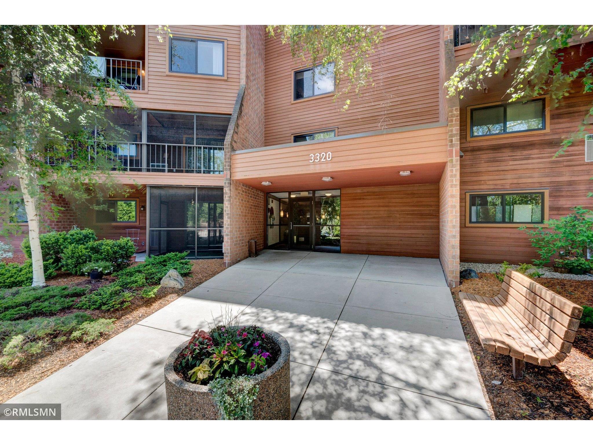 3320 Louisiana Avenue S 507, Saint Louis Park, MN, 55426 MLS