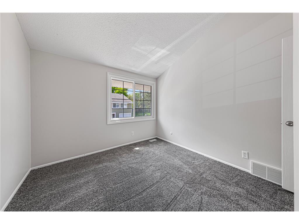 3320 River Bluff Drive #83 Eagan MN 55121 7071512 image20