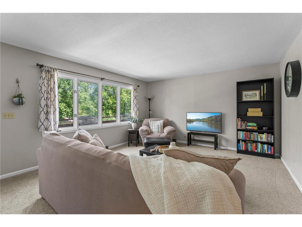3321 Brookview Drive Burnsville MN 55337 7089528 image7