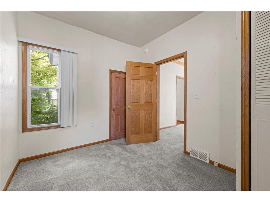 3321 Longfellow Avenue Minneapolis MN 55407 7059296 image25