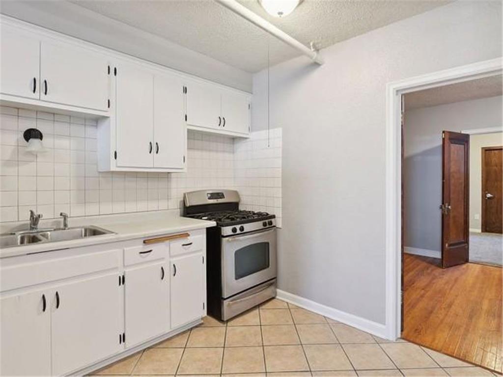 3322 Blaisdell Avenue Minneapolis MN 55408 7108476 image17