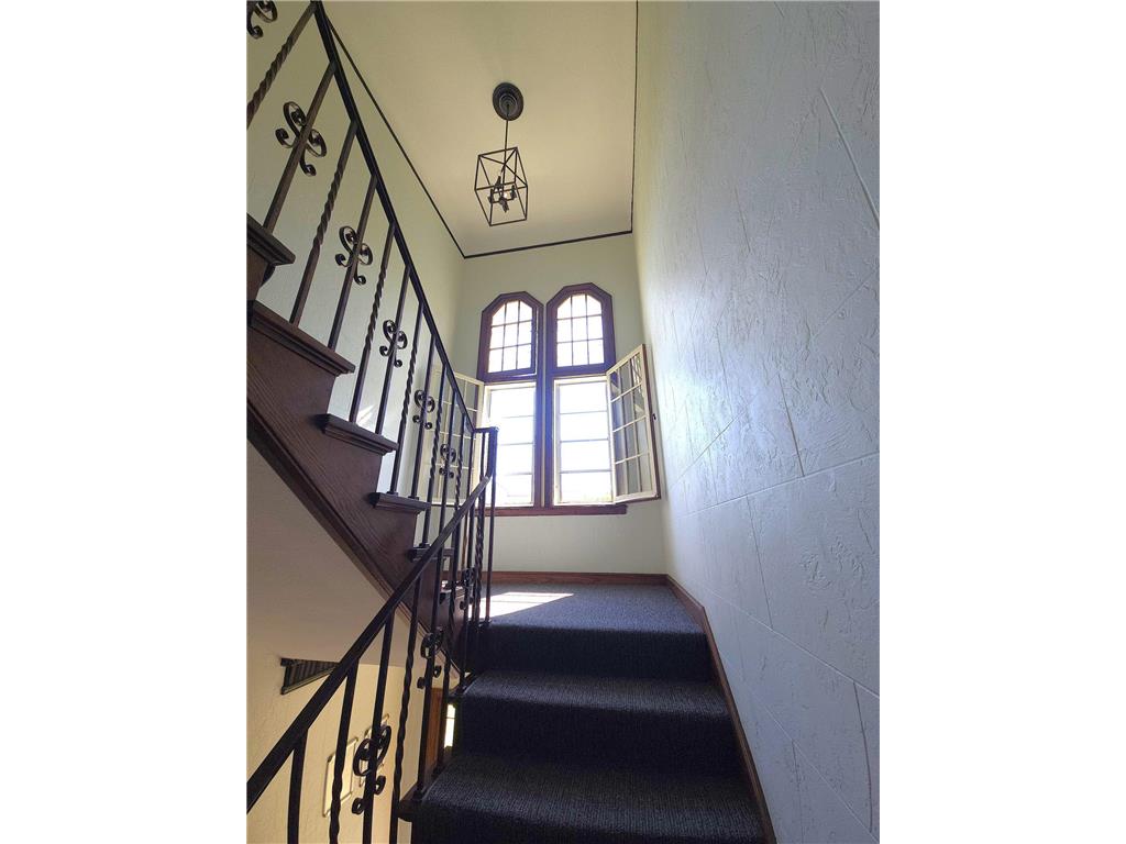 3322 Blaisdell Avenue Minneapolis MN 55408 7108476 image36