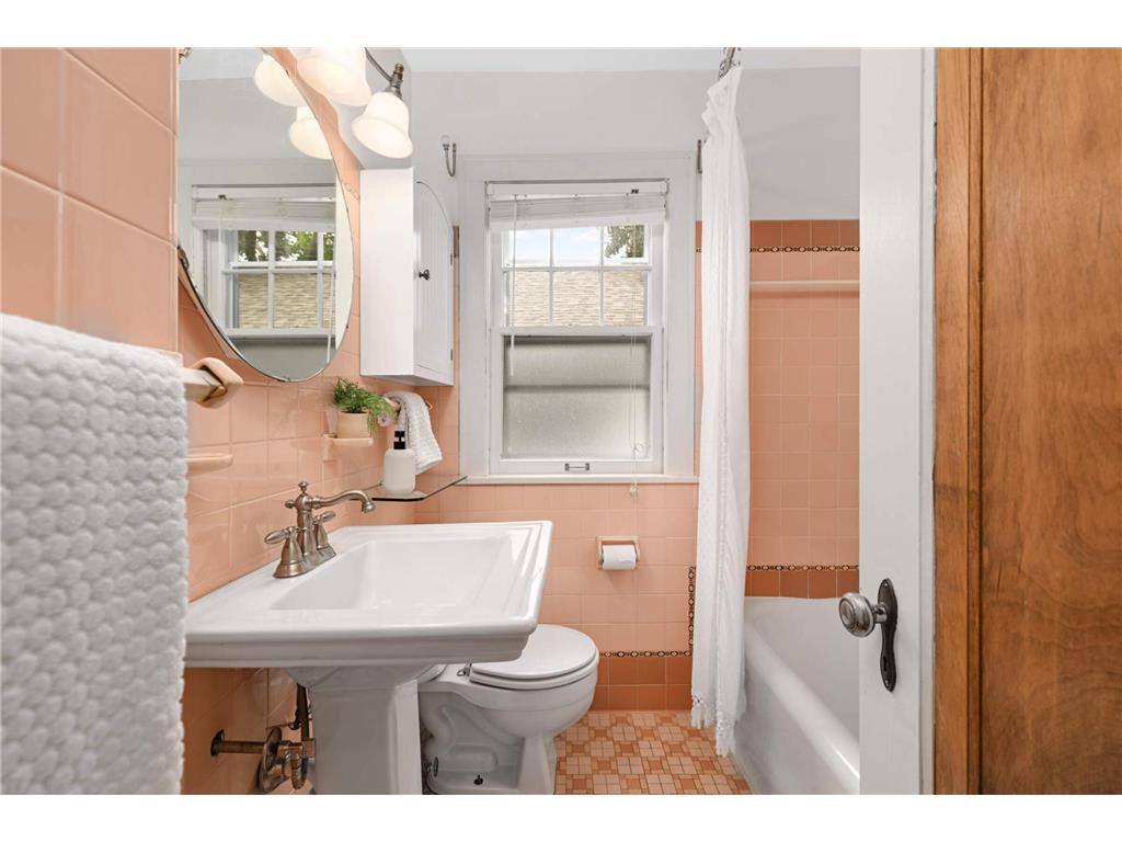 3322 N Washburn Avenue N Minneapolis MN 55412 6779056 image20