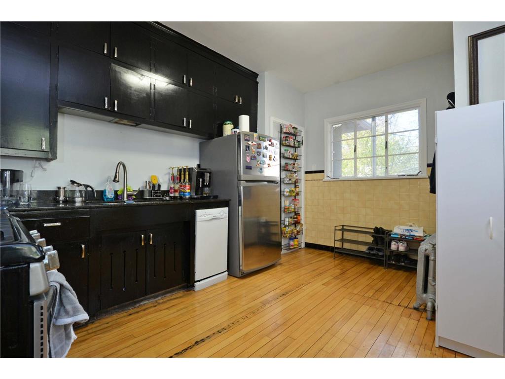 3324 Hennepin Avenue Minneapolis MN 55408 7078935 image10