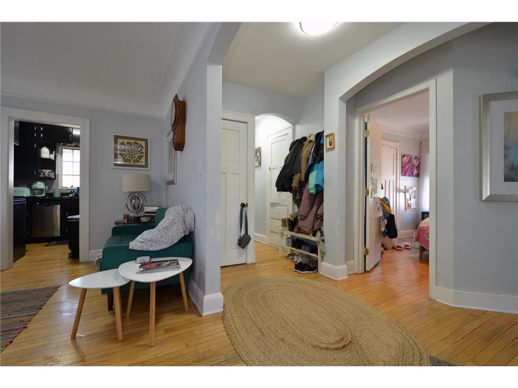 3324 Hennepin Avenue Minneapolis MN 55408 7078935 image16