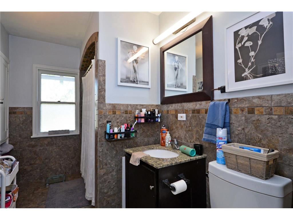 3324 Hennepin Avenue Minneapolis MN 55408 7078935 image22