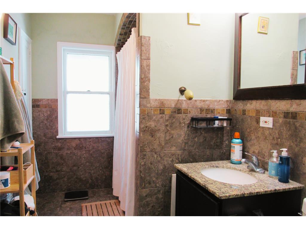 3324 Hennepin Avenue Minneapolis MN 55408 7078935 image23