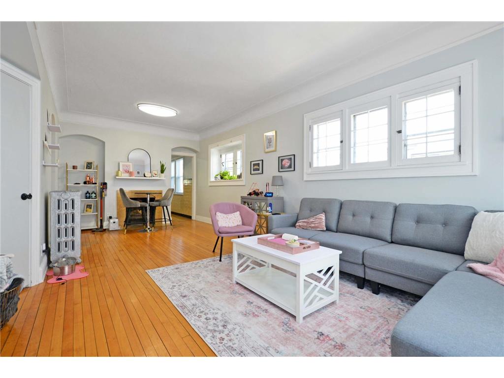3324 Hennepin Avenue Minneapolis MN 55408 7078935 image3