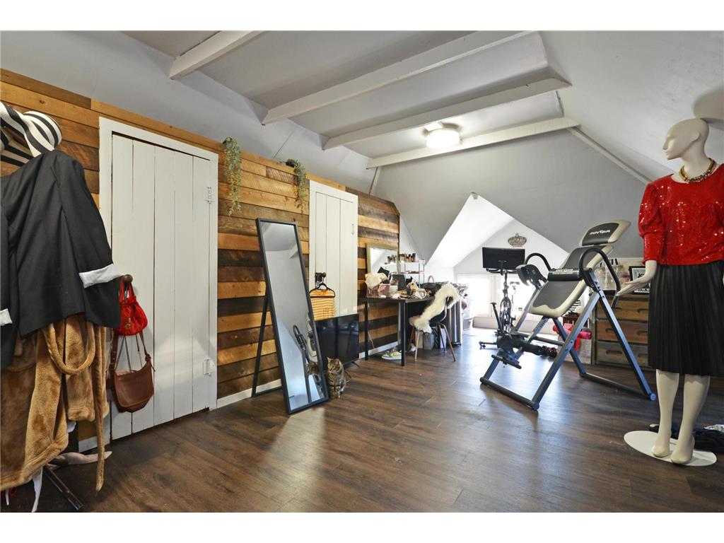 3324 Hennepin Avenue Minneapolis MN 55408 7078935 image31
