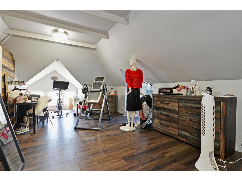 3324 Hennepin Avenue Minneapolis MN 55408 7078935 image32