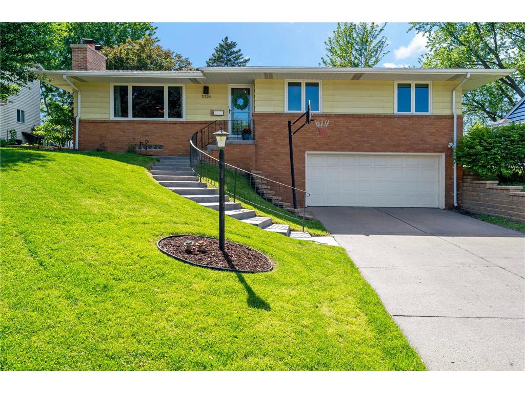 3324 Skycroft Drive Saint Anthony MN 55418 7073270 image1