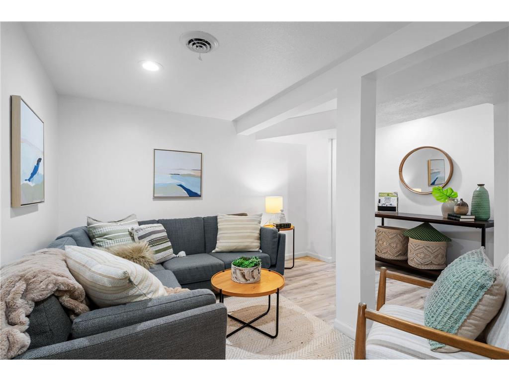 3325 22nd Avenue S Minneapolis MN 55407 6803587 image19