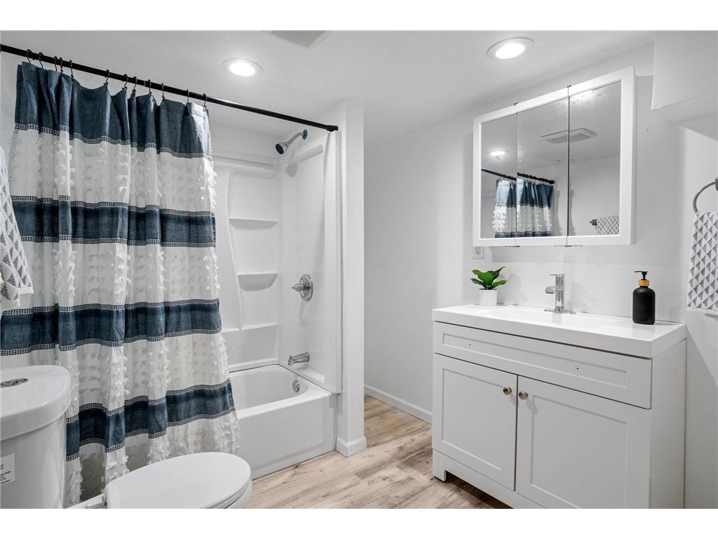 3325 22nd Avenue S Minneapolis MN 55407 6803587 image23