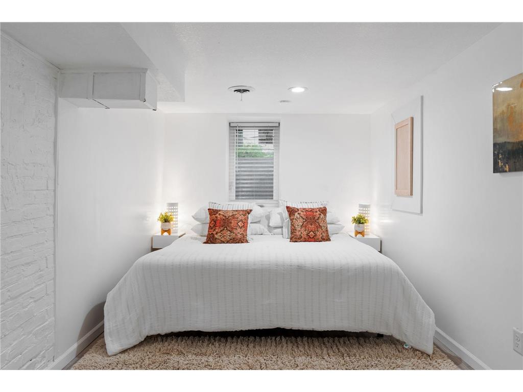 3325 22nd Avenue S Minneapolis MN 55407 6803587 image25