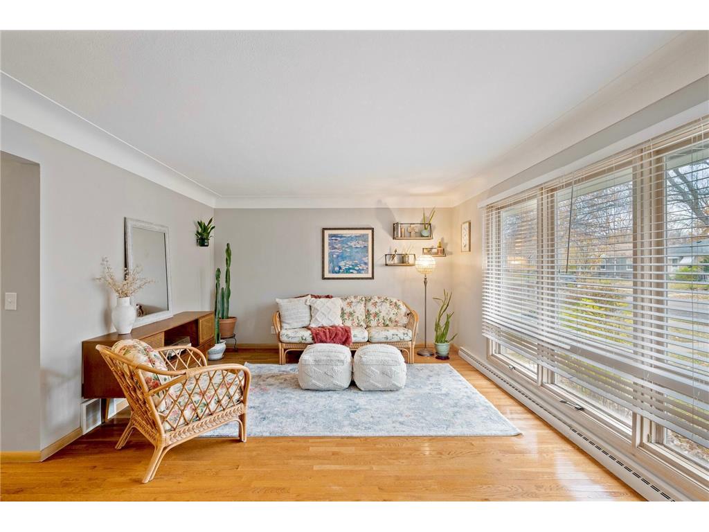 3325 Halifax Avenue N Robbinsdale MN 55422 6647010 image1