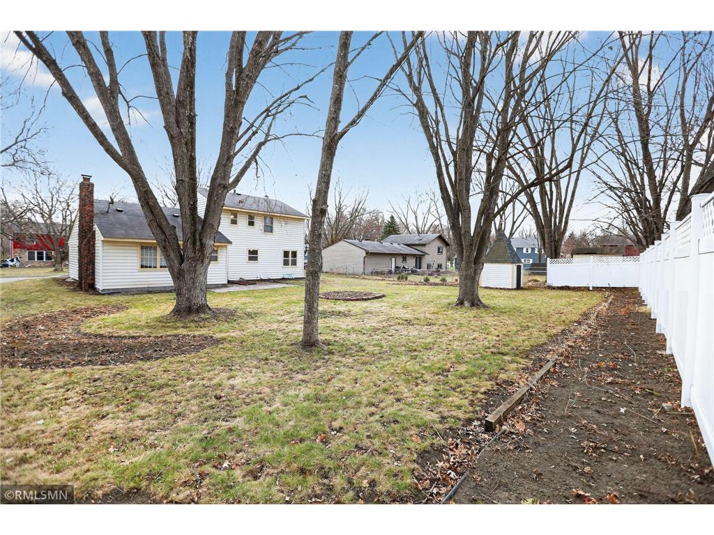 3325 Urbandale Lane N Plymouth MN 55447 7064365 image3