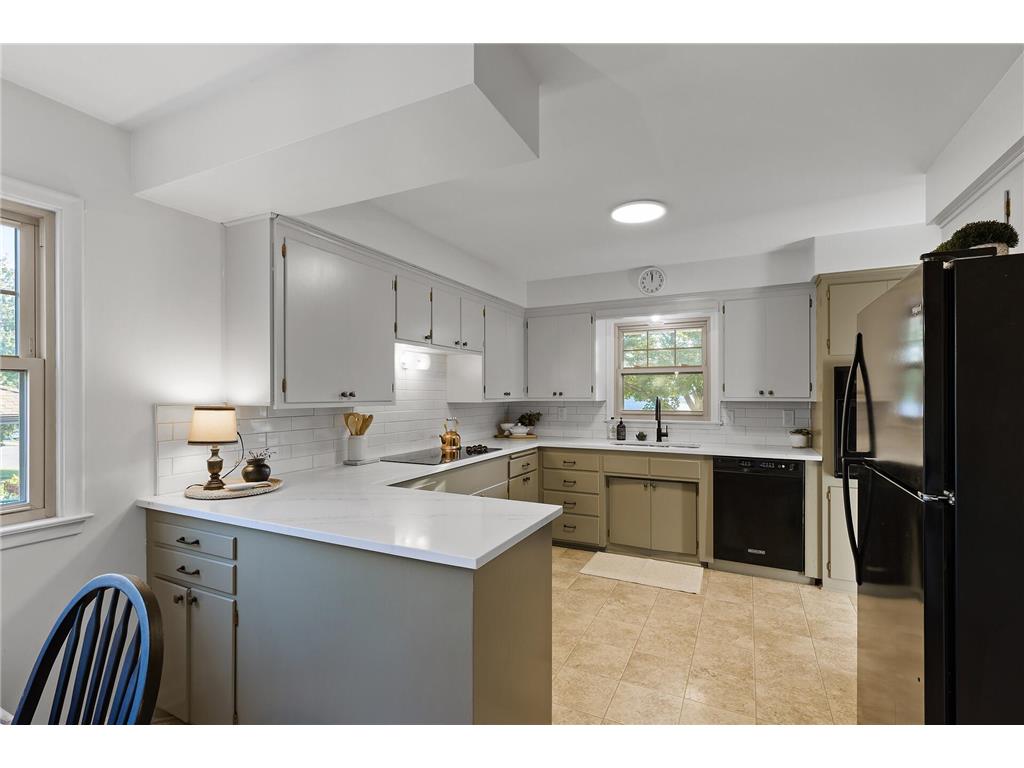 333 17th Avenue N South Saint Paul MN 55075 6605357 image1