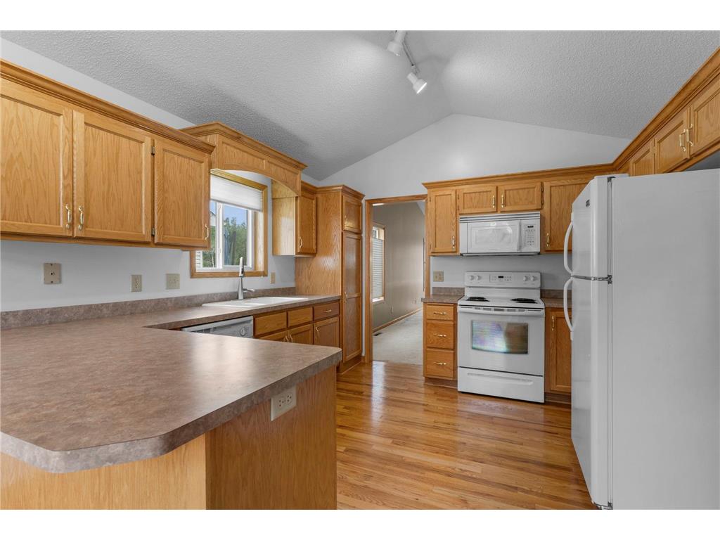 333 25th Lane SE Cambridge MN 55008 7076452 image20