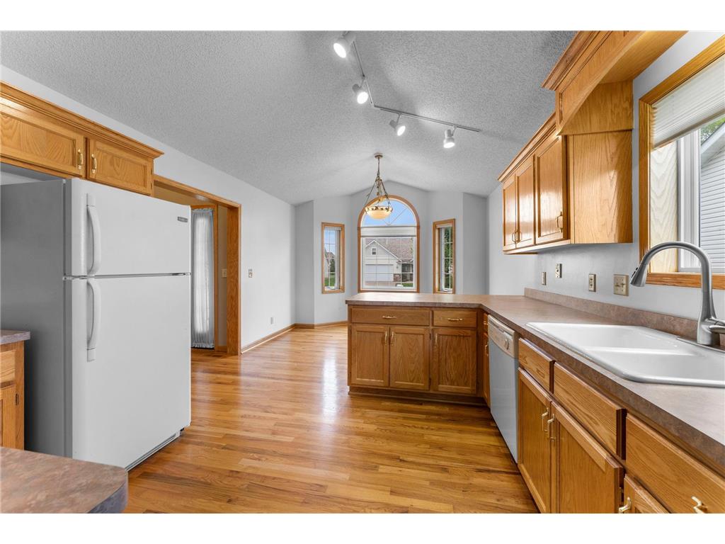 333 25th Lane SE Cambridge MN 55008 7076452 image21