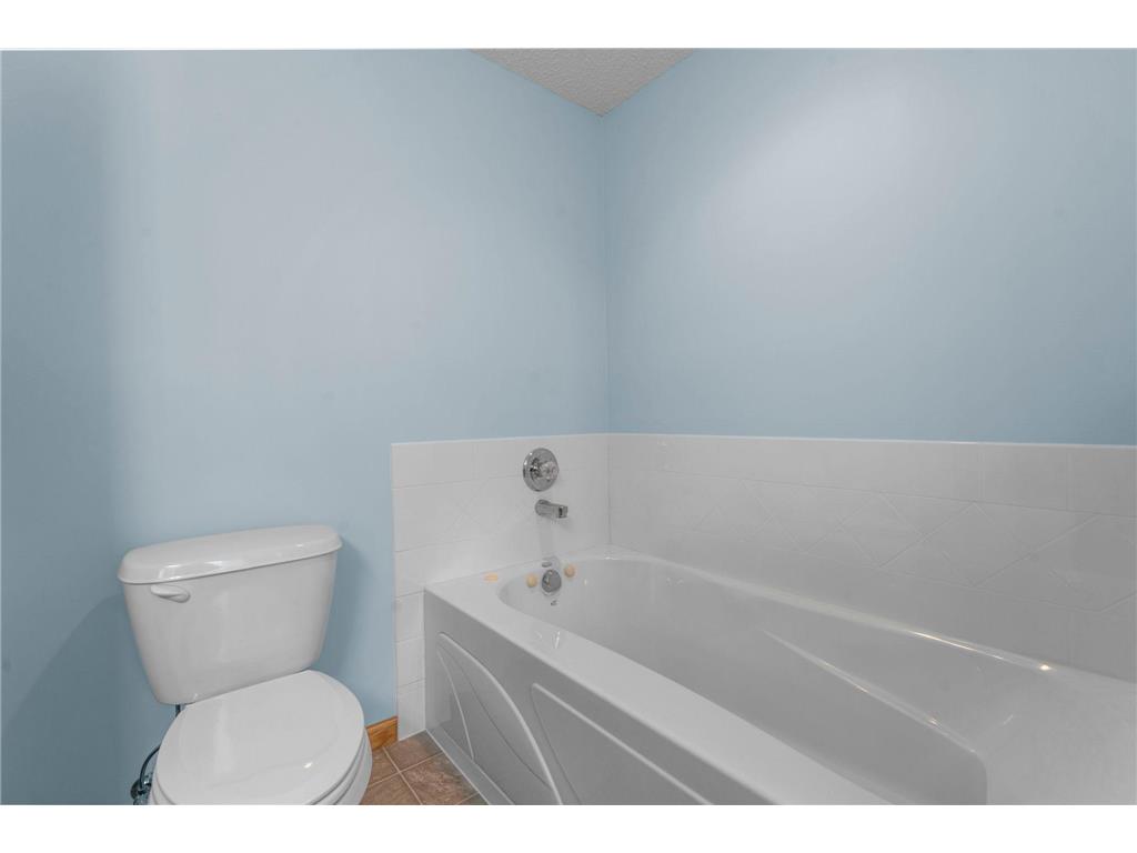 333 25th Lane SE Cambridge MN 55008 7076452 image28