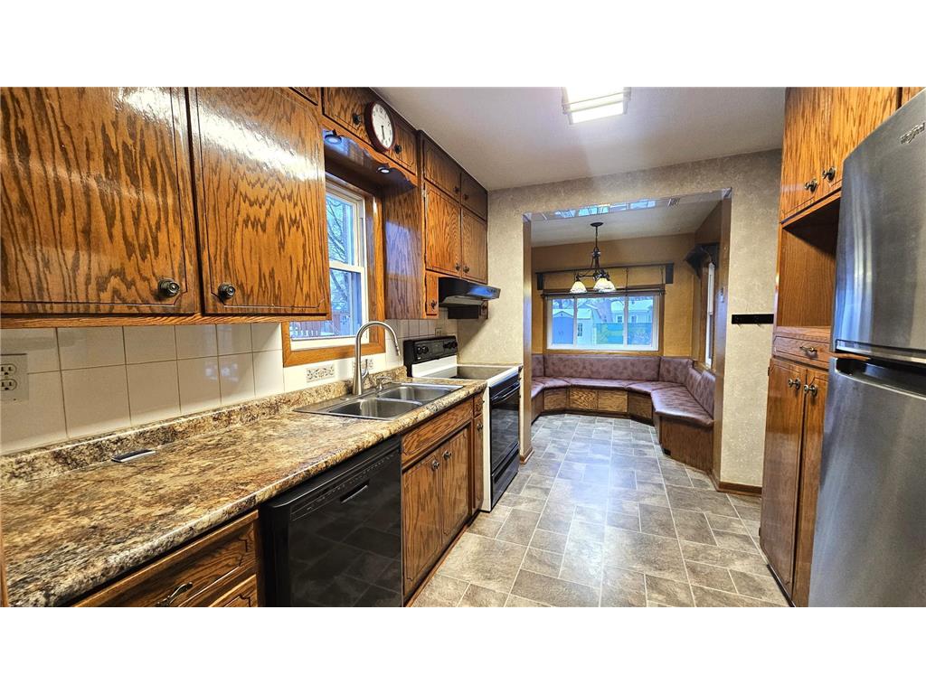 333 28th Avenue N Saint Cloud MN 56303 6791358 image3