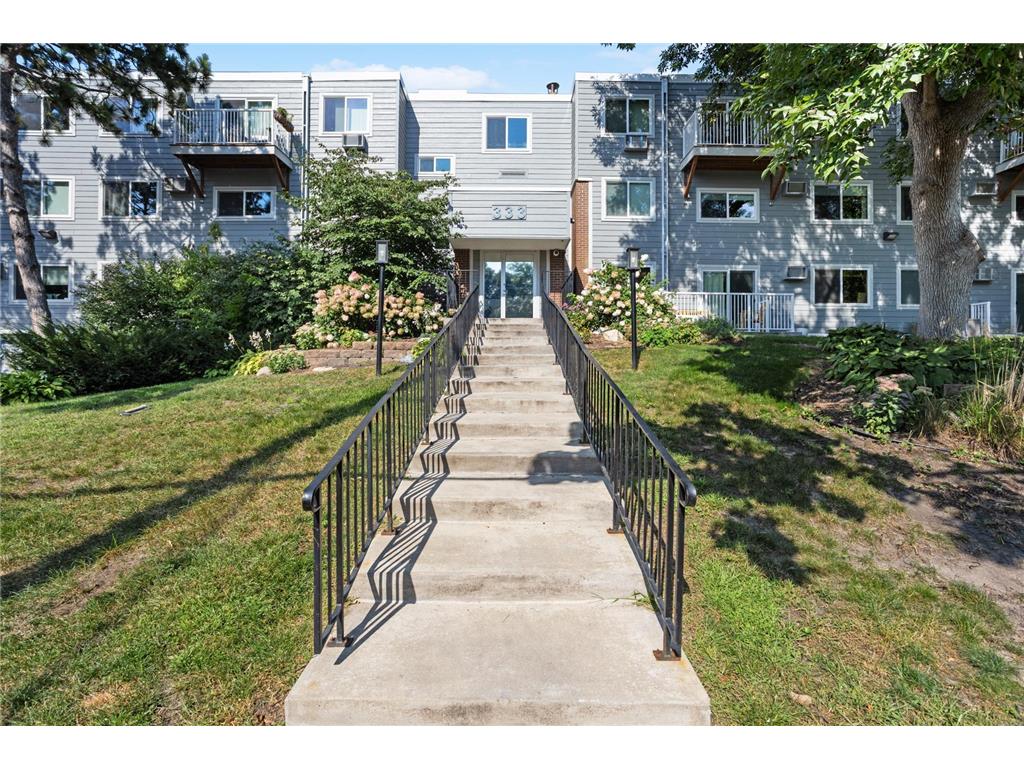 333 8th Street SE #305 Minneapolis MN 55414 7005727 image1