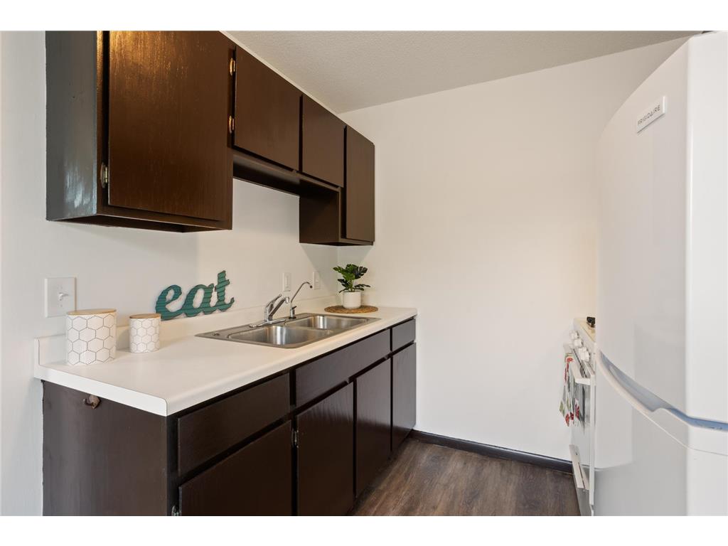 333 8th Street SE #305 Minneapolis MN 55414 7005727 image12