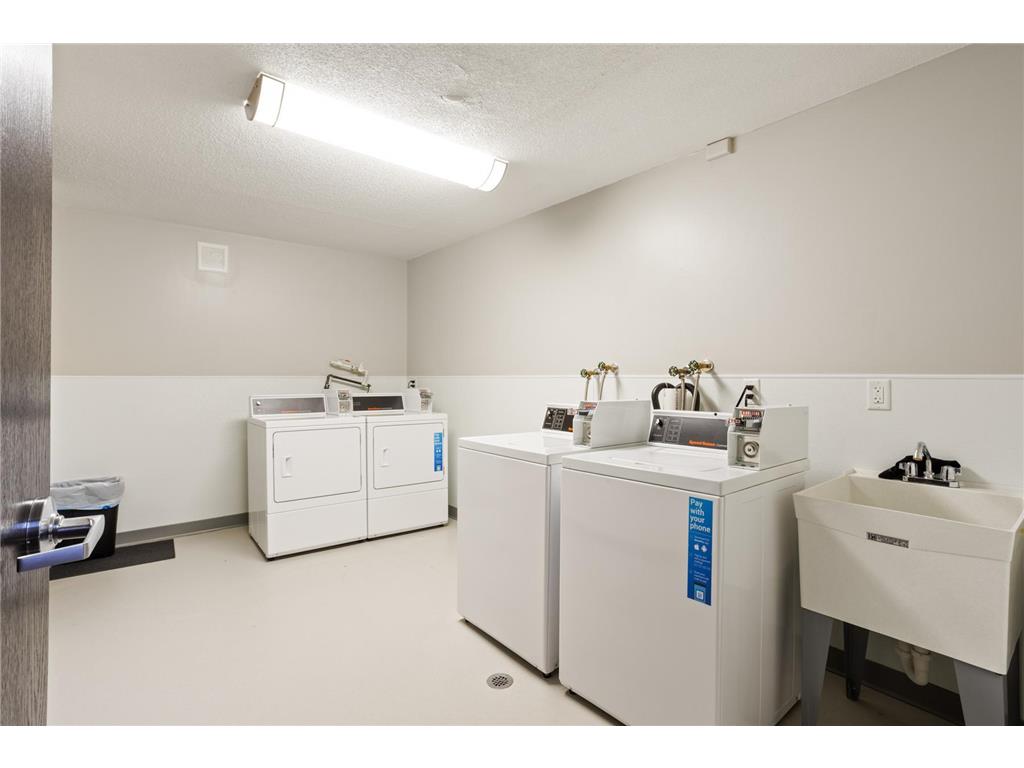 333 8th Street SE #305 Minneapolis MN 55414 7005727 image17