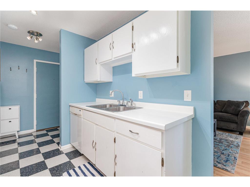 333 8th Street SE #316 Minneapolis MN 55414 7045738 image12