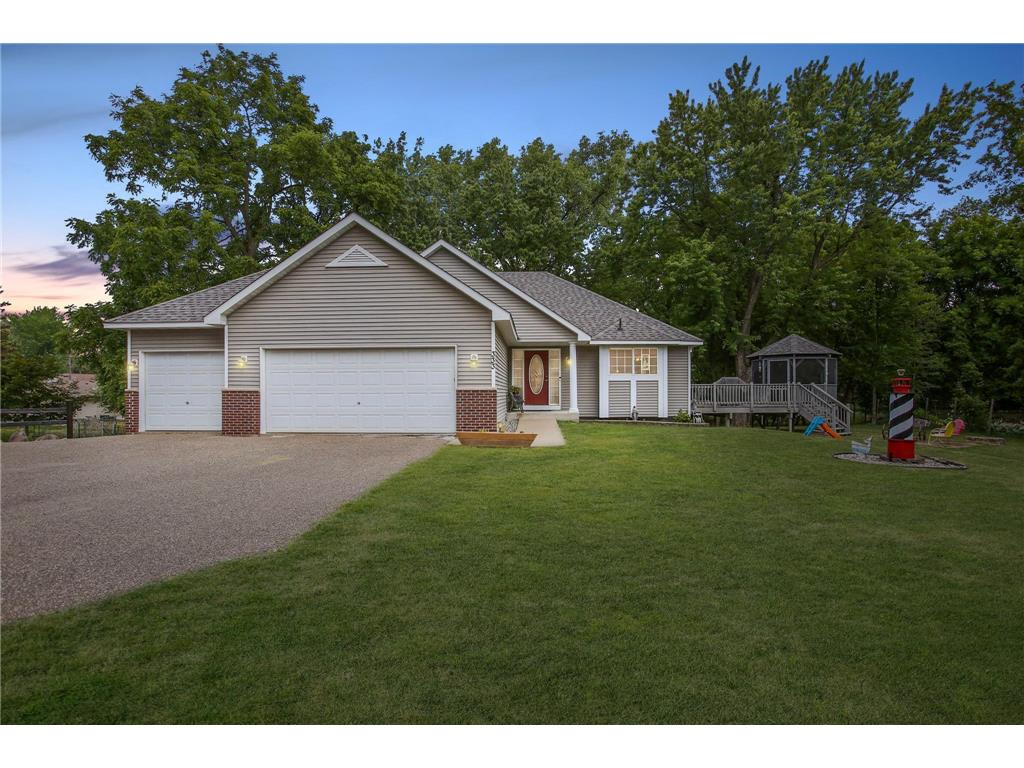 333 Burke Avenue W Roseville MN 55113 6401313 image1