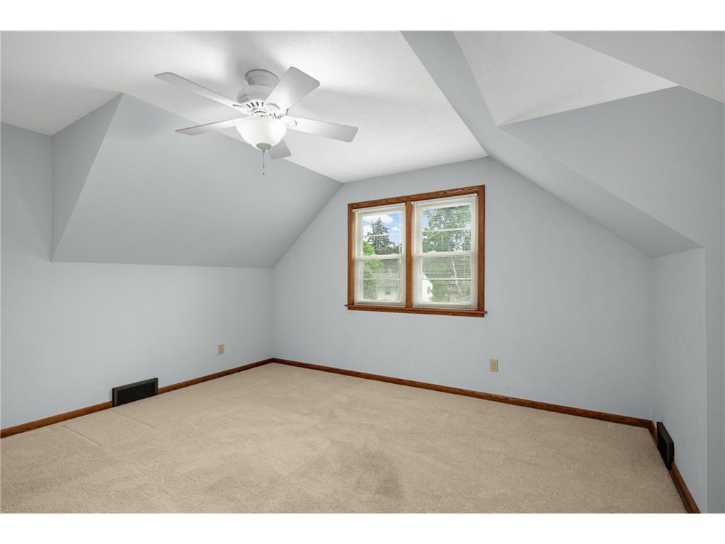 333 Emerson Avenue W West Saint Paul MN 55118 7089554 image10