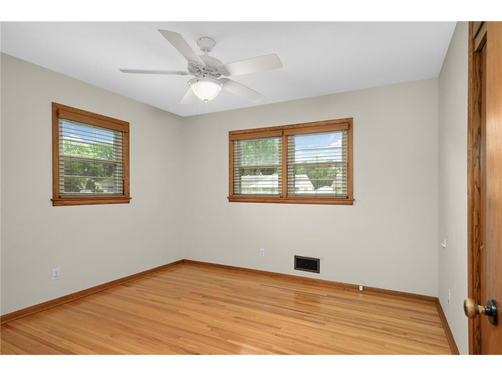 333 Emerson Avenue W West Saint Paul MN 55118 7089554 image7