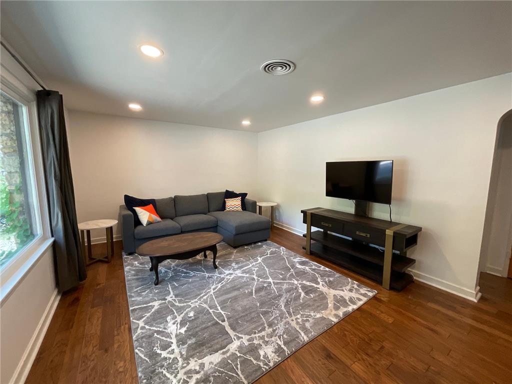 333 Page Avenue North Mankato MN 56003 7070679 image2