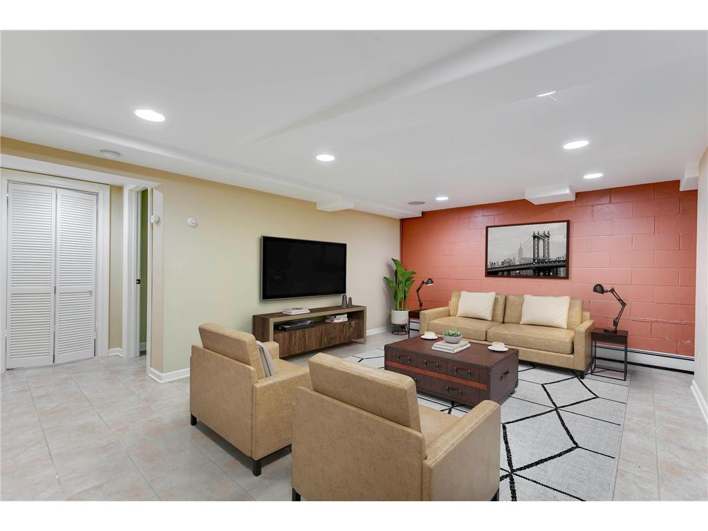 333 W 2nd Street Waconia MN 55387 7019371 image29