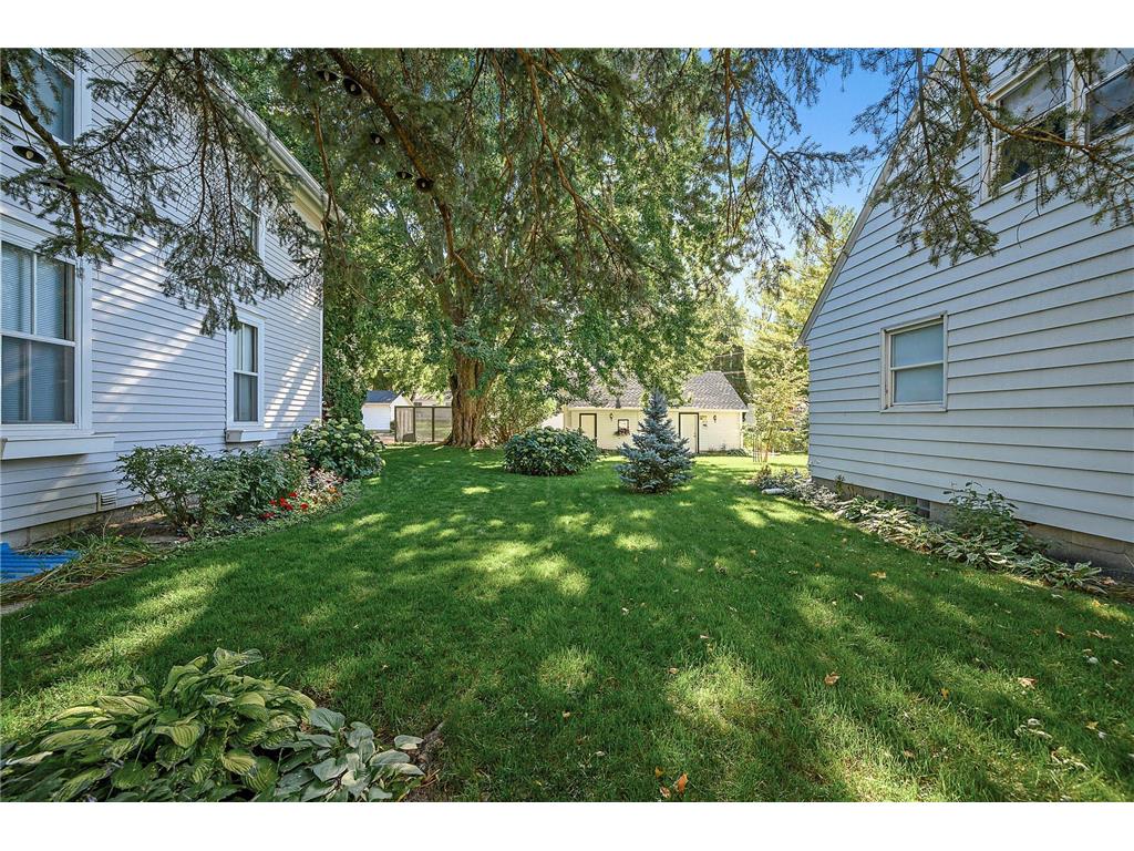 333 W 2nd Street Waconia MN 55387 7019371 image8