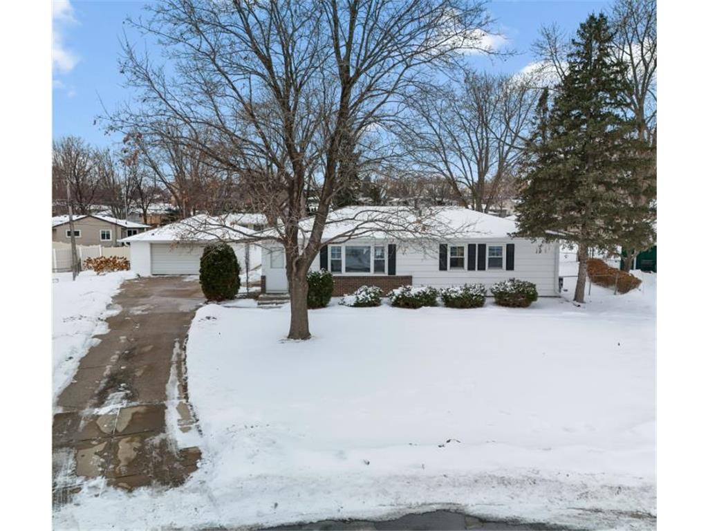 3330 68th Court E Inver Grove Heights MN 55076 7016018 image1
