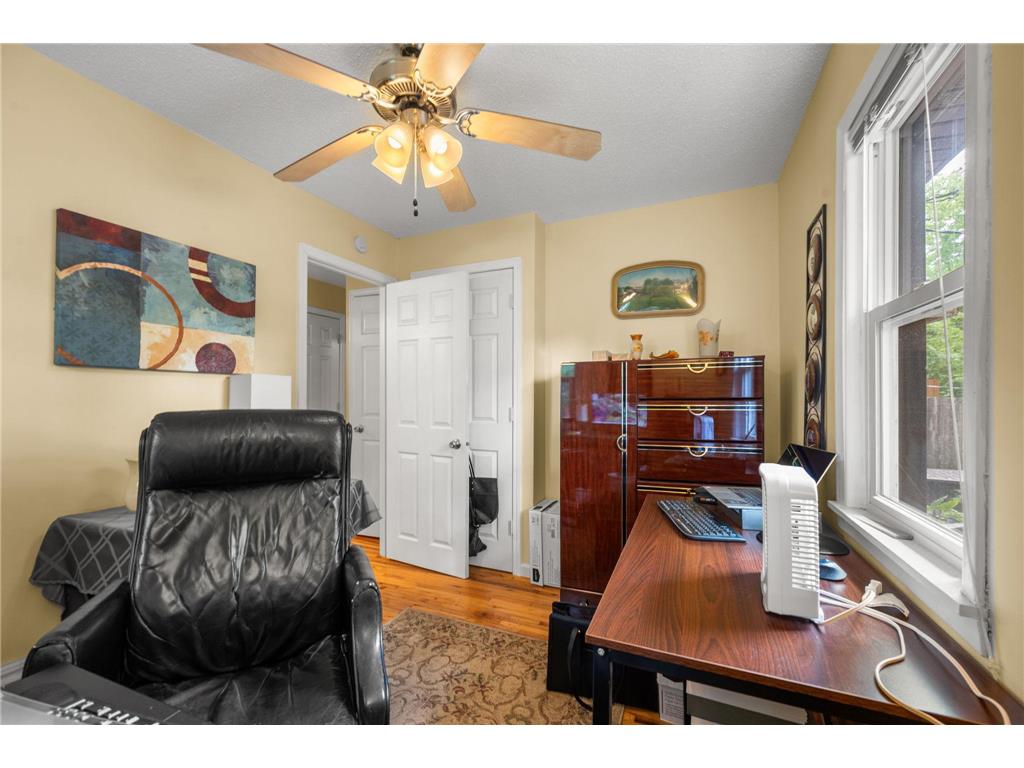 3331 Beard Avenue N Robbinsdale MN 55422 7082277 image20