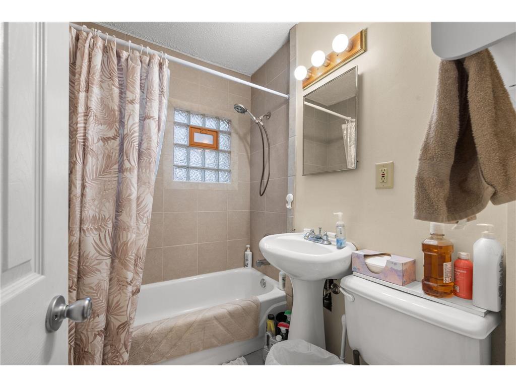 3331 Beard Avenue N Robbinsdale MN 55422 7082277 image21