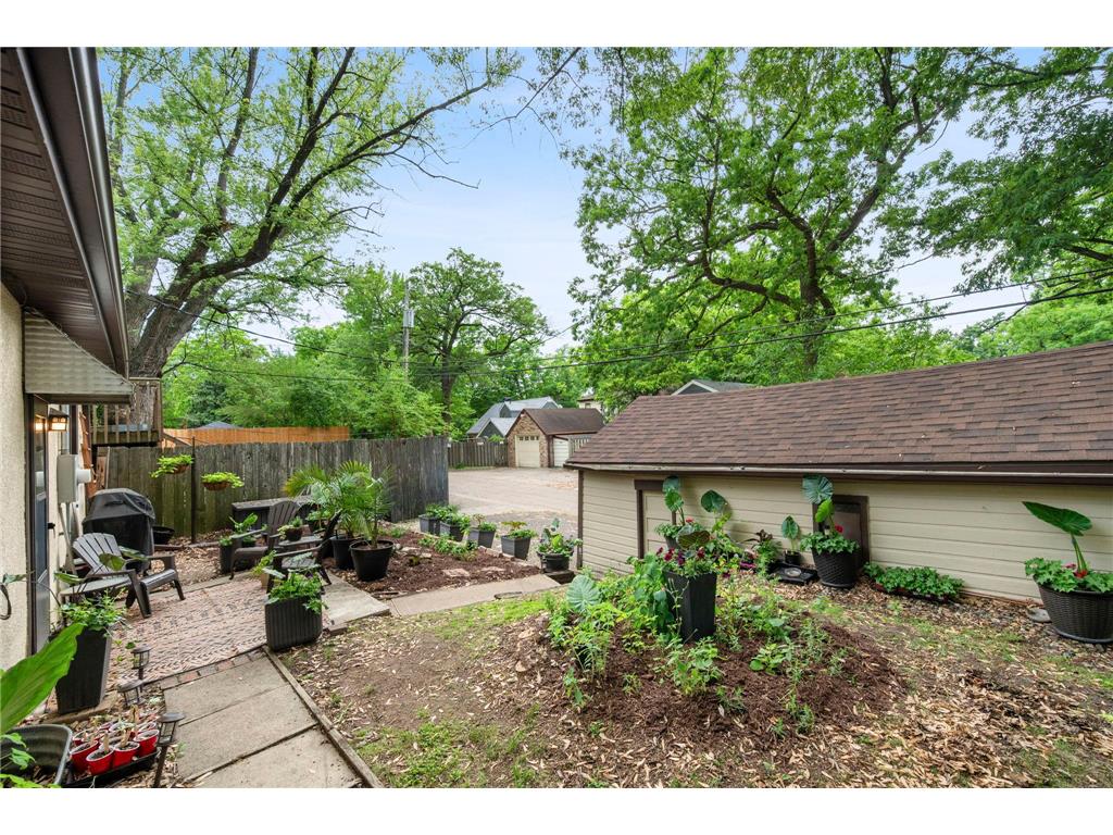 3331 Beard Avenue N Robbinsdale MN 55422 7082277 image29
