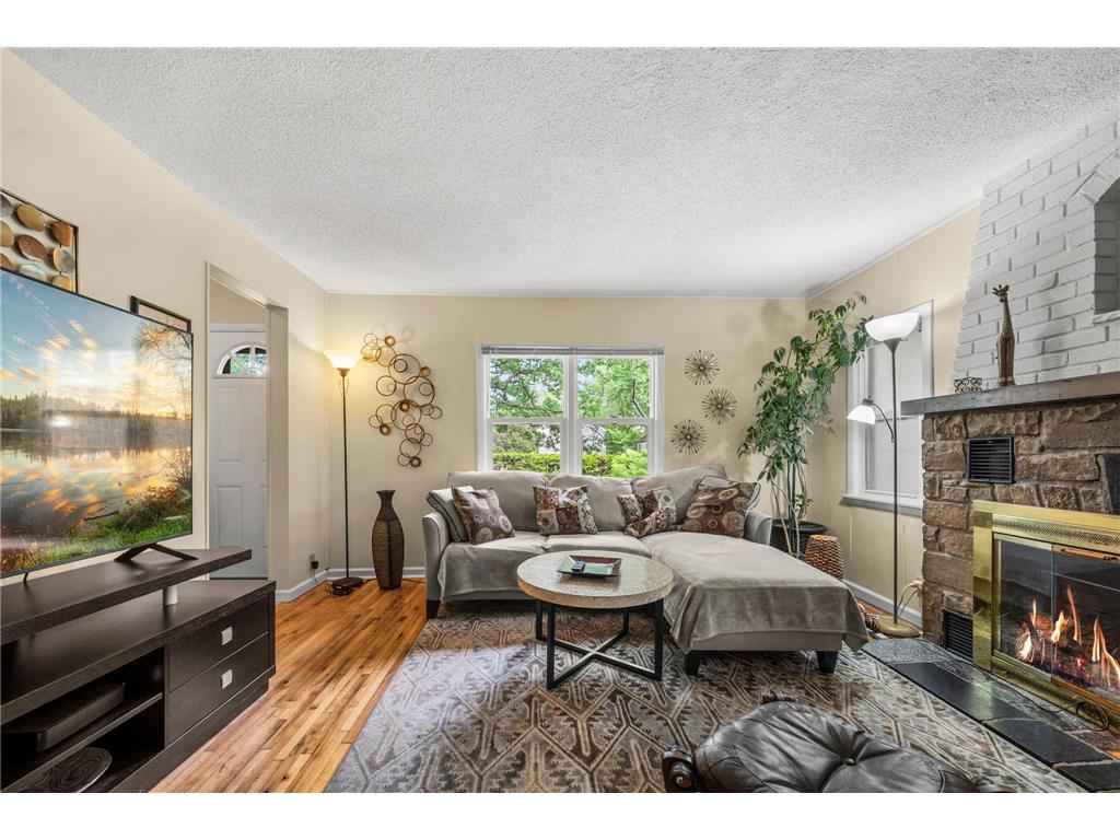 3331 Beard Avenue N Robbinsdale MN 55422 7082277 image9
